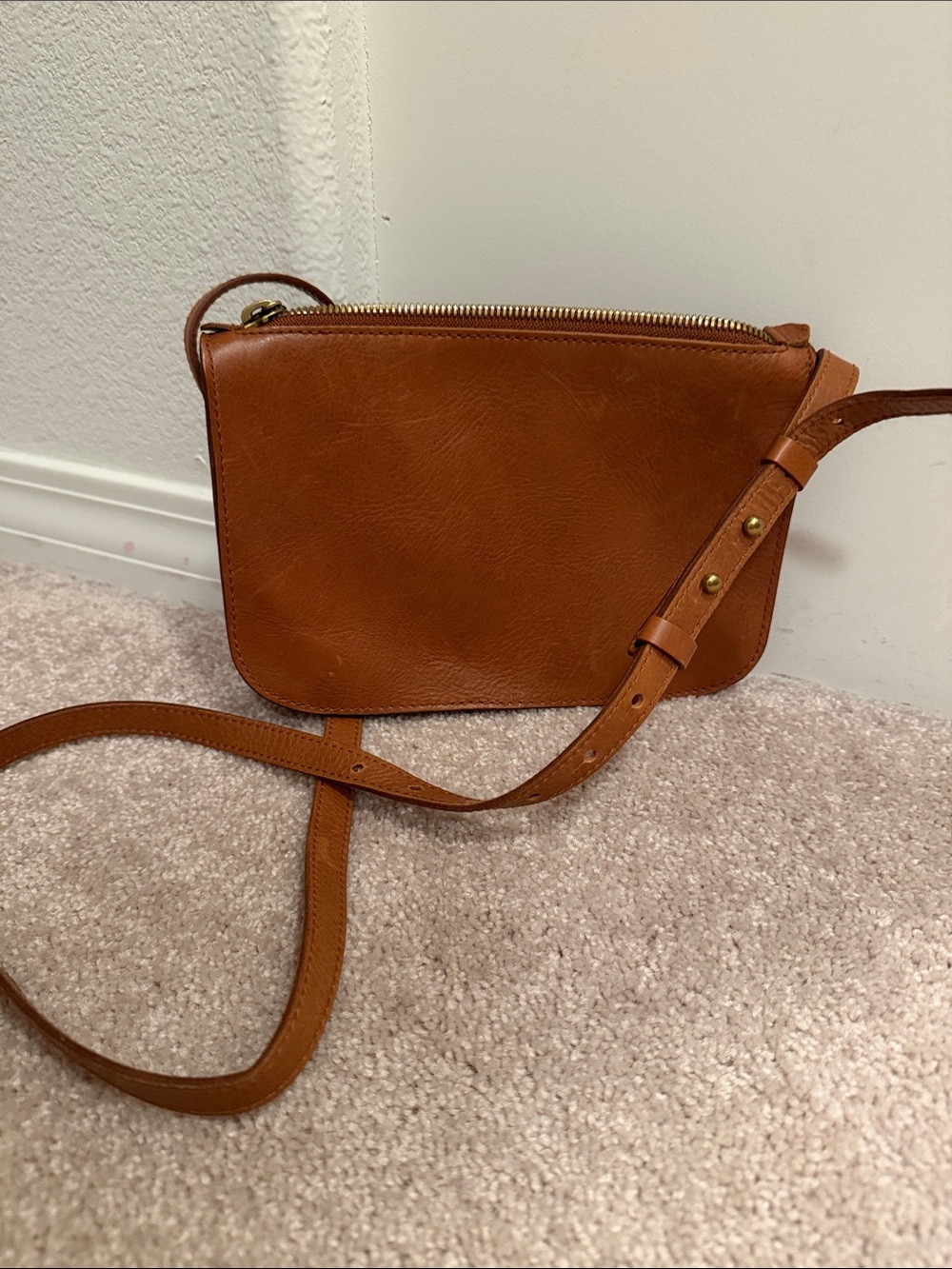 Madewell Leather Crossbody in Cognac